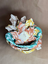 Load image into Gallery viewer, HoldMe Cozies