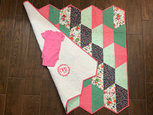 Load image into Gallery viewer, Half Hexi Crib Quilt
